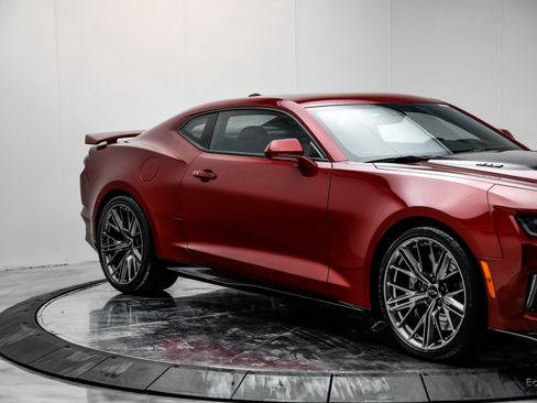 Used 2023 Chevrolet Camaro ZL1 image 22