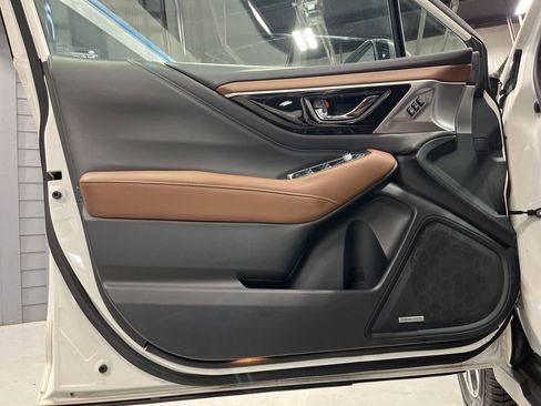 Used 2020 Subaru Outback Touring image 10