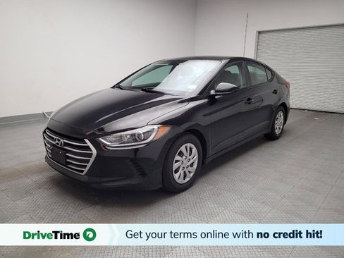 Used 2017 Hyundai Elantra SE image 1