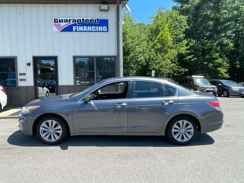 Used 2011 Honda Accord EX image 6