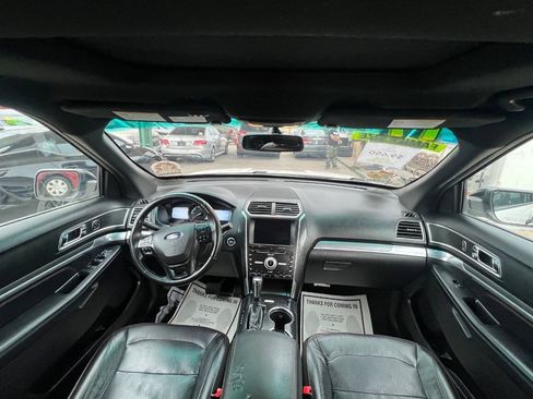 Used 2017 Ford Explorer Sport w/ Equipment Group 401A AWD/4WD image 12