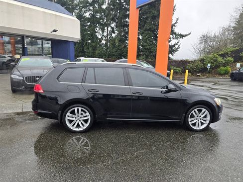 Used 2015 Volkswagen Golf TDI SEL w/ Lighting Package (SEL) image 2