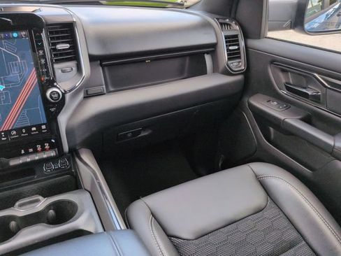 Used 2024 RAM 1500 Big Horn AWD/4WD image 17