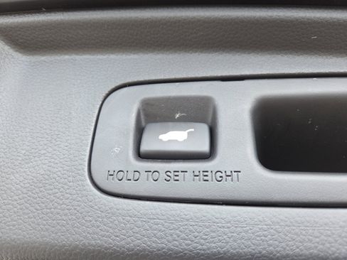 Used 2025 Honda CR-V EX-L image 21