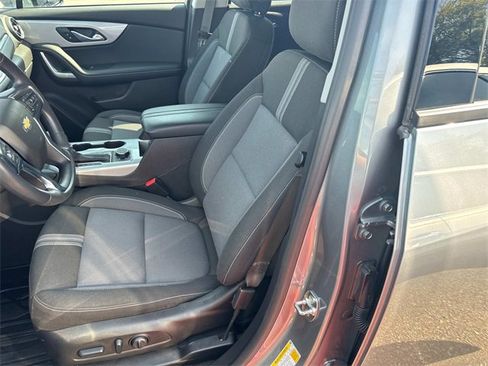 Used 2025 Chevrolet Blazer LT w/ Convenience Package image 32