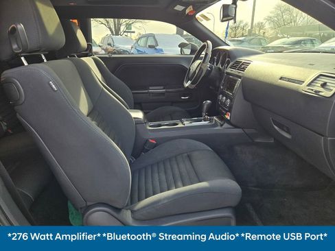 Used 2014 Dodge Challenger SXT w/ Super Sport Group (SS/T) image 9