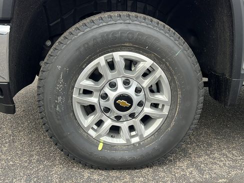 New 2026 Chevrolet Silverado 2500 LT w/ All Star Edition AWD/4WD image 11