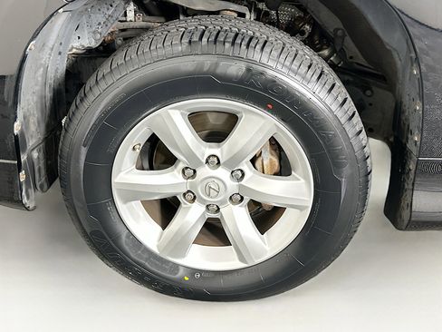 Used 2017 Lexus GX 460 image 11