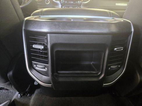 Used 2022 RAM 1500 Big Horn AWD/4WD image 23