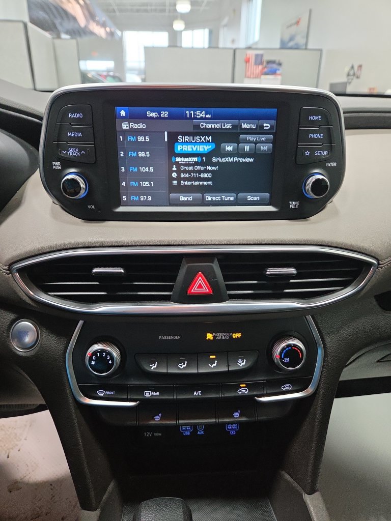 Used 2020 Hyundai Santa Fe SEL w/ Cargo Package FWD image 5