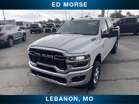 Used 2025 RAM 2500 Big Horn AWD/4WD image 19