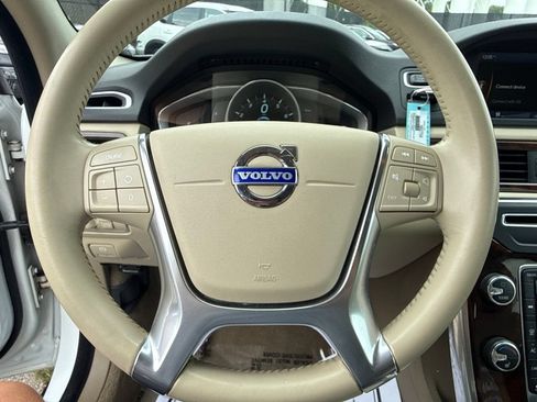 Used 2015 Volvo XC70 3.2 Premier Plus AWD/4WD image 16