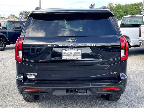 Certified 2025 Ford Expedition Max Active AWD/4WD image 4