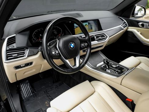 Used 2022 BMW X5 sDrive40i w/ Parking Assistance Package RWD image 2