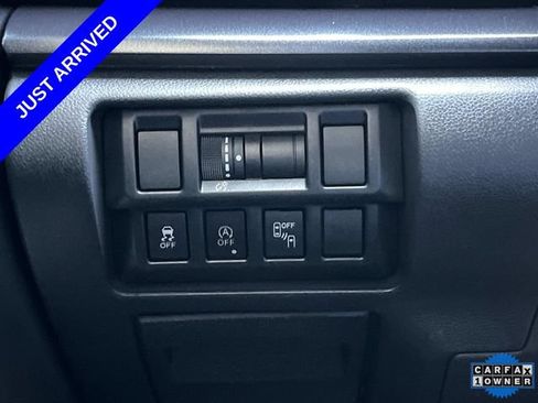 Used 2021 Subaru Crosstrek 2.5i Sport w/ Moonroof Package AWD/4WD image 33