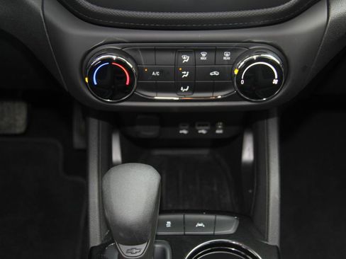 Used 2023 Chevrolet TrailBlazer LS image 15