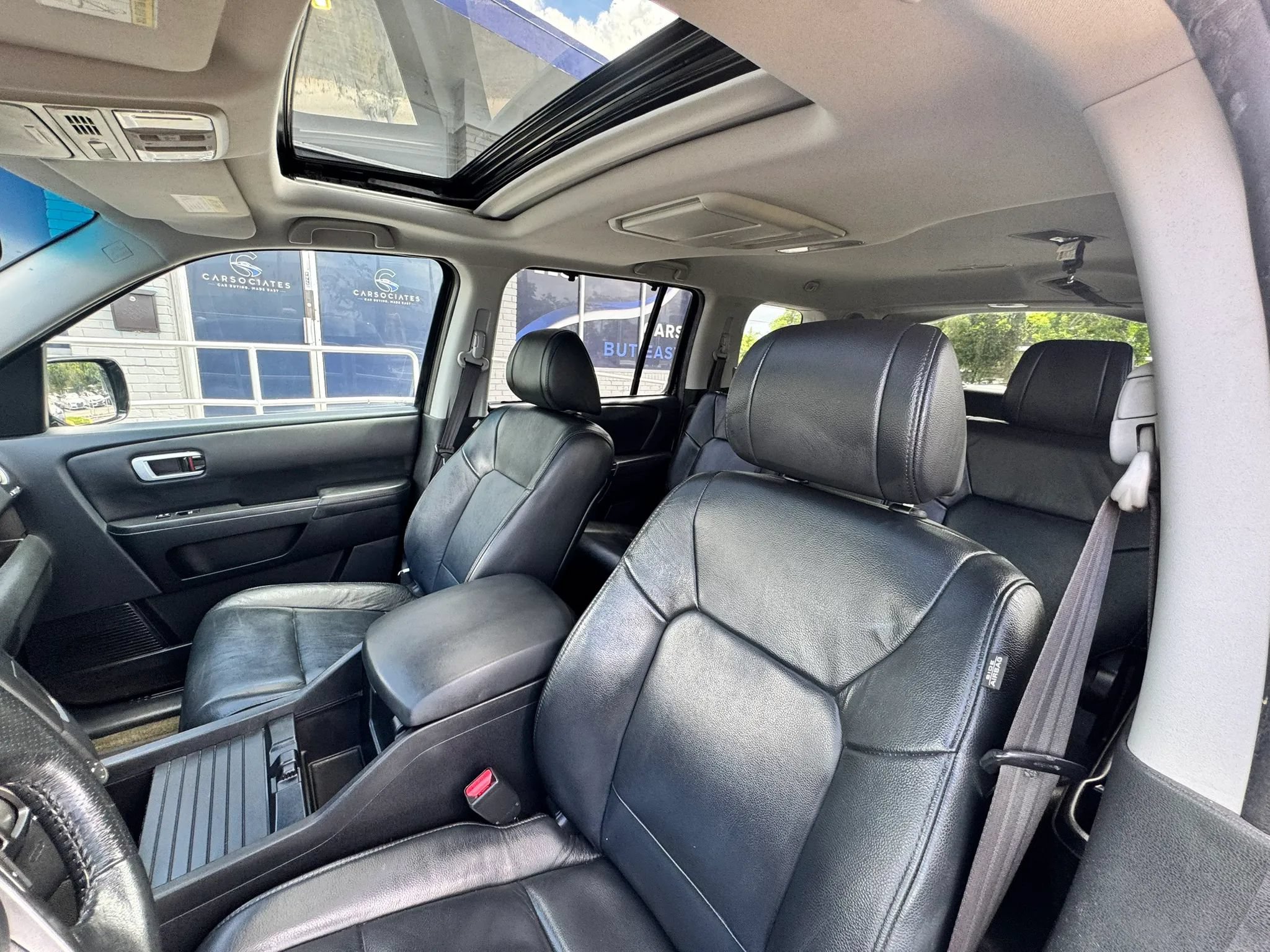 Used 2015 Honda Pilot Touring image 17