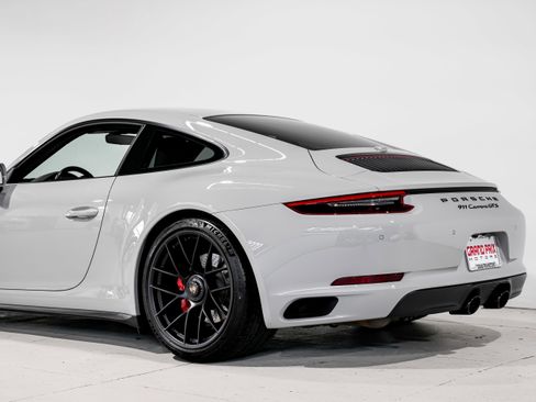 Used 2018 Porsche 911 Carrera GTS image 39