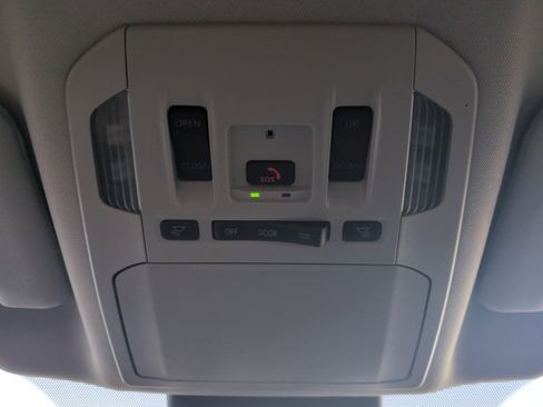 New 2026 Toyota Highlander Limited image 31