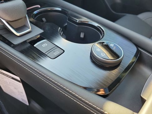 New 2026 Nissan Rogue Platinum image 24