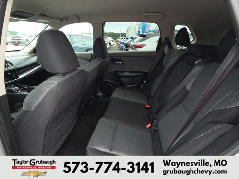 Used 2021 Nissan Rogue SV AWD/4WD image 28