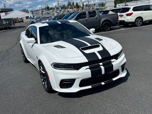 Used 2022 Dodge Charger SRT Hellcat w/ Harman/Kardon Audio Group RWD image 5