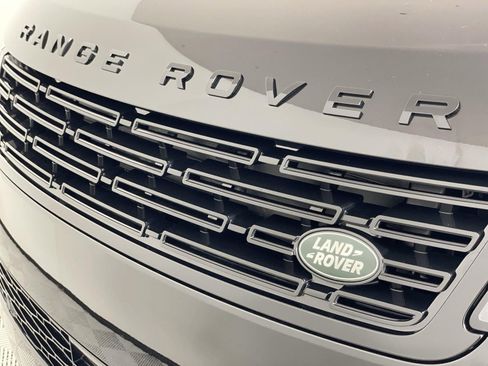 Certified 2023 Land Rover Range Rover Sport SE image 9