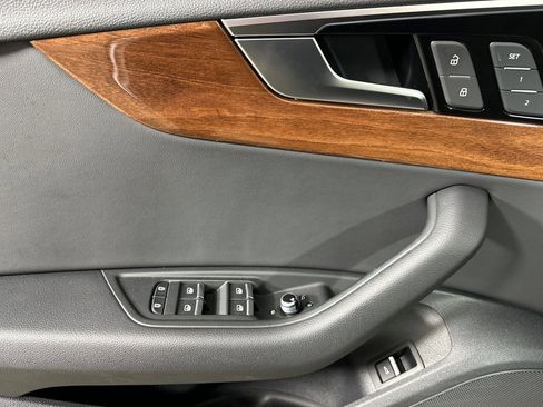 Used 2024 Audi A4 2.0T Premium w/ Convenience Package image 10