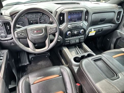 Used 2022 GMC Sierra 1500 AT4 w/ AT4 Premium Package AWD/4WD image 20