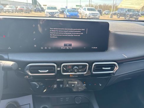 New 2026 Nissan Sentra SR image 23