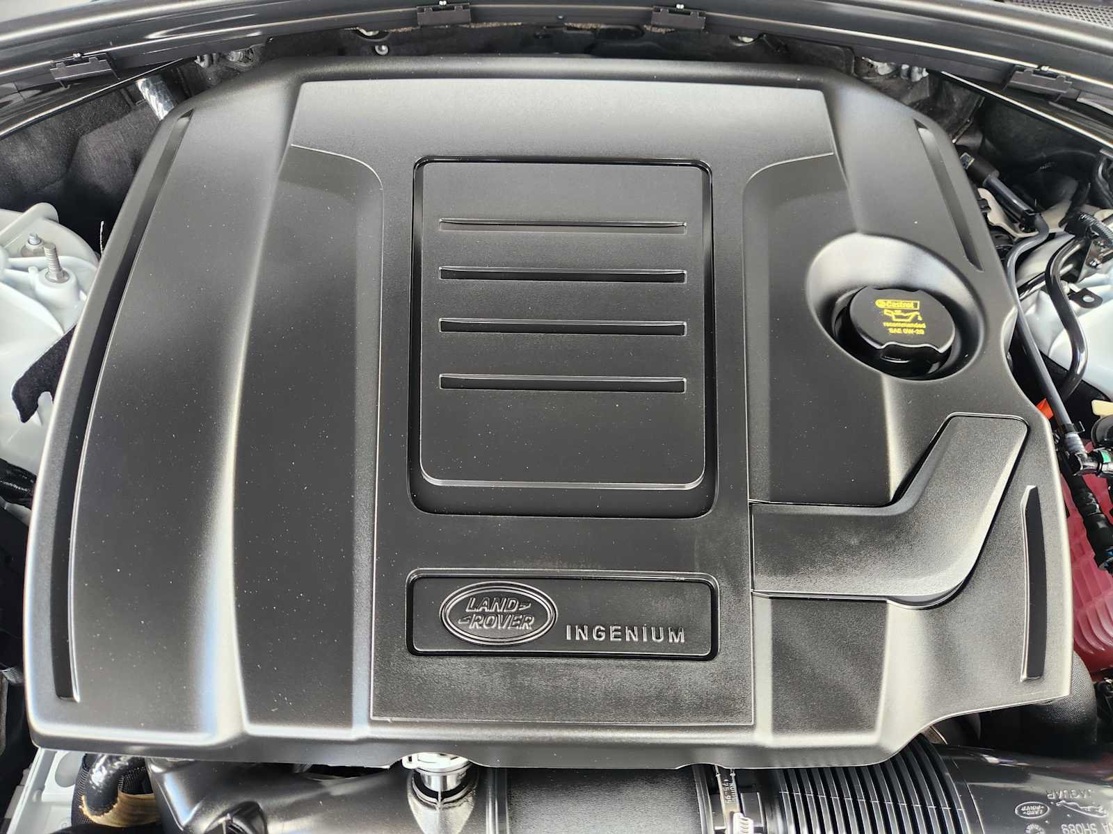 Used 2026 Land Rover Range Rover Velar S AWD/4WD image 33