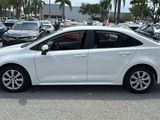 Used 2023 Toyota Corolla LE image 4