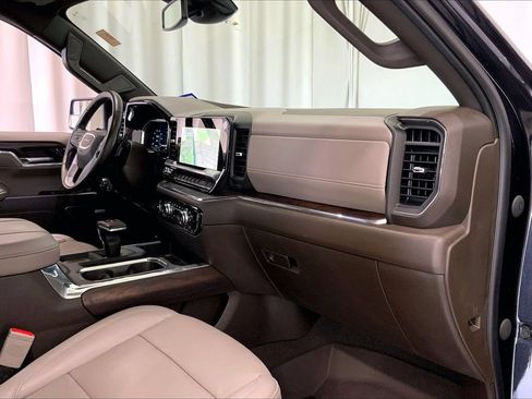 Used 2023 GMC Sierra 1500 SLT RWD image 28