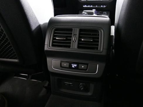 Used 2025 Audi Q5 2.0T Premium AWD/4WD image 13