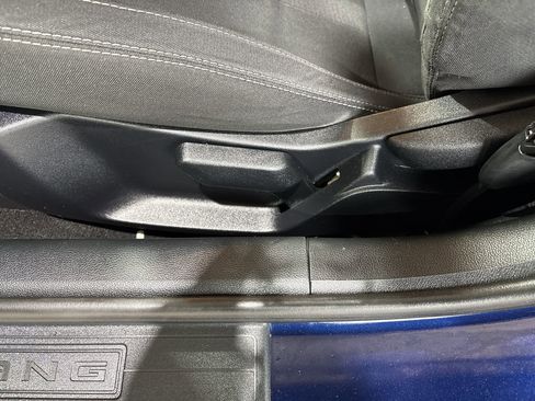 Used 2019 Ford Mustang Coupe image 12