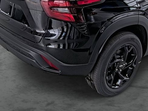 New 2026 Chevrolet Trax LT w/ Midnight Edition FWD image 13