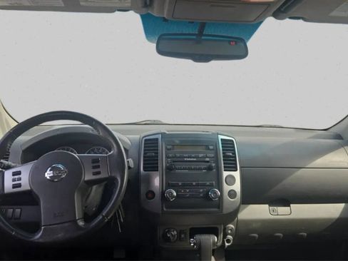 Used 2010 Nissan Xterra SE image 9