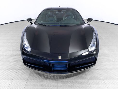 Certified 2019 Ferrari 488 GTB RWD image 14