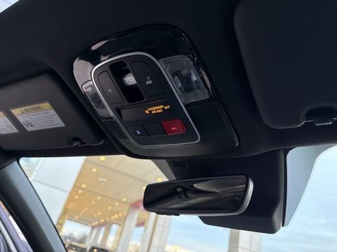 Used 2023 Hyundai Santa Cruz Limited image 24