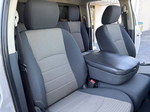Used 2012 RAM 1500 Classic SLT RWD image 36