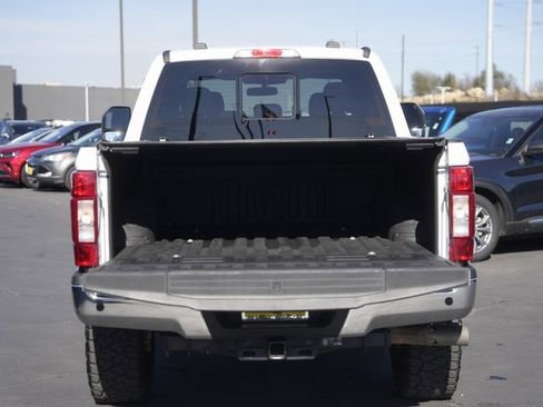 Used 2020 Ford F250 Lariat w/ Lariat Value Package image 31