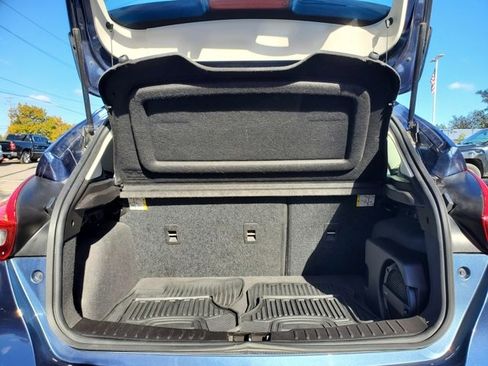 Used 2018 Ford Focus SEL w/ Cold Weather Package image 22