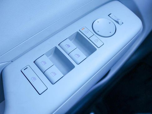 New 2026 Hyundai Kona SE image 20