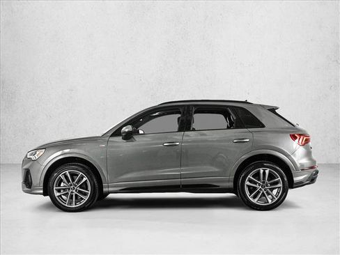 Certified 2025 Audi Q3 2.0T Premium w/ Convenience Package image 9