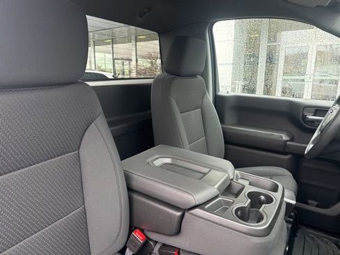 Used 2024 GMC Sierra 1500 Pro w/ Pro Value Package image 24