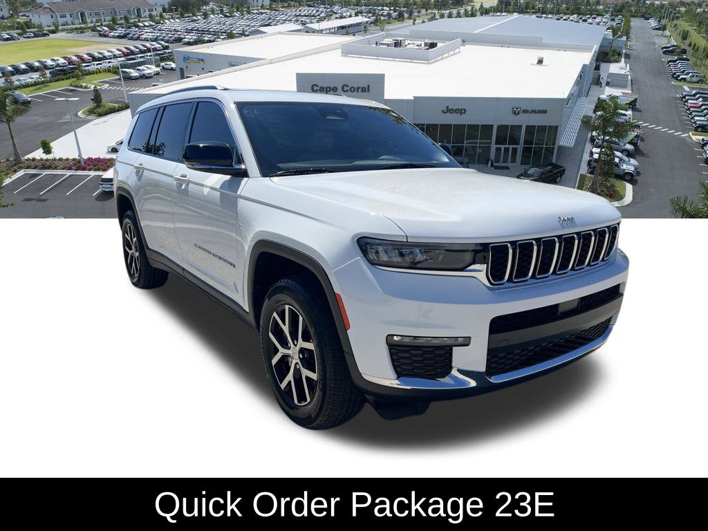 Used 2024 Jeep Grand Cherokee L Limited RWD image 3