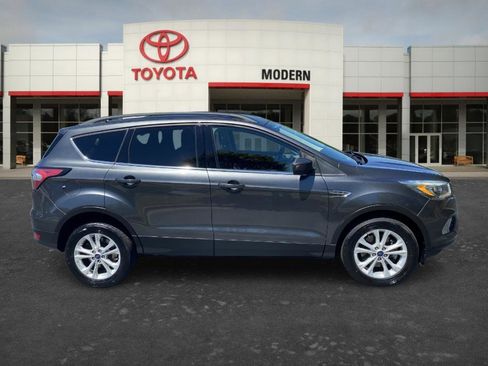 Used 2018 Ford Escape SEL AWD/4WD image 4