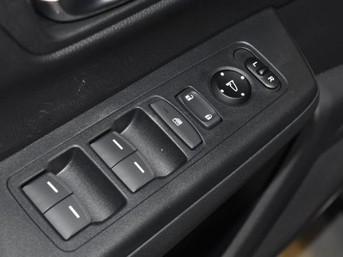 Used 2025 Honda CR-V Sport-L image 6
