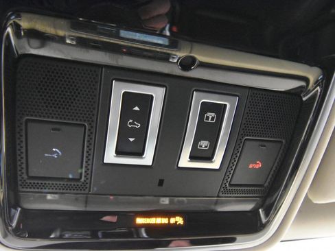 Used 2019 Land Rover Range Rover Sport HSE image 23