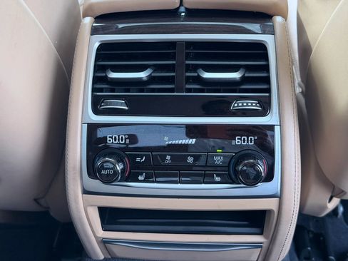 Used 2017 BMW 750i xDrive AWD/4WD image 49